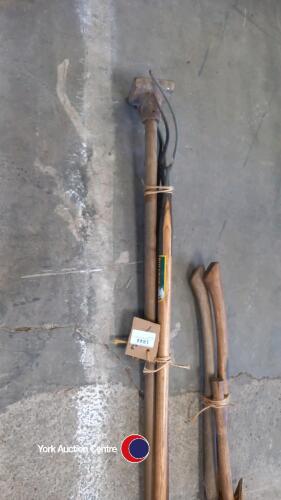 2 x forks and porthole beater