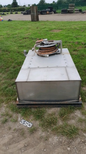 Fuel bowser tank with hose, stainless steel