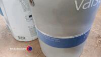 4 x 5L tins Valspar matt interior wall and ceiling paint - 3