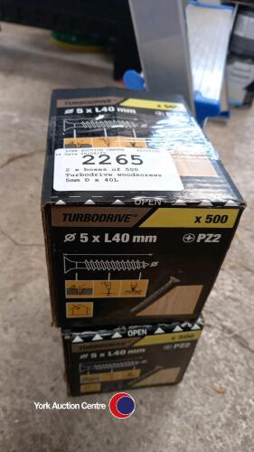 2 x boxes of 500 Turbodrive woodscrews 5mm D x 40L
