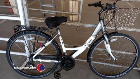 Apollo Elyse Comfort series, Ladies bicycle - White