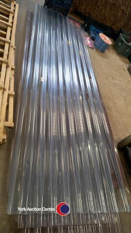 7 corrugated roofing sheets, clear and Bitumen