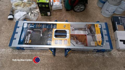 Werner adjustable Pro Work platform