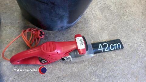 Electric hedge trimmer, gwo