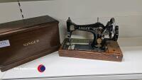 Singer vintage sewing machine