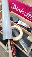 2 x Winsor & Newton Medway Artists box, also table top easel and quantity of new brushes. - 5