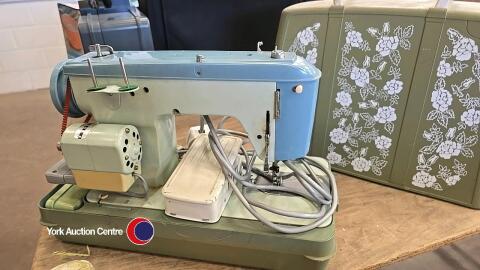 Vintage sewing machine case