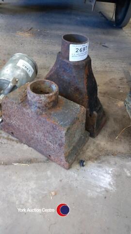 2 x cast iron water gutter hopper/planter