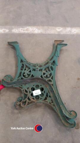 Edwardian/Victorian cast iron bench ends