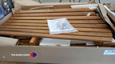 Wooden Aerodeck garden chair