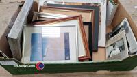 Box of picture frames, various sizes