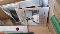 Box of picture frames, various sizes - 3