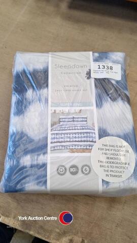 Superking blue tie-dye duvet set, new