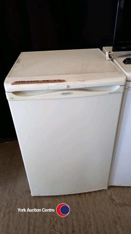 Hotpoint Under Counter Fridge