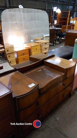 2 over 2 dressing table with mirror