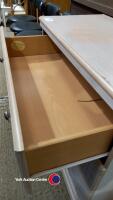 3 Drawer unit - 3