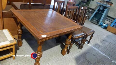 5 leaf top extending wooden dining table and 4 chairs