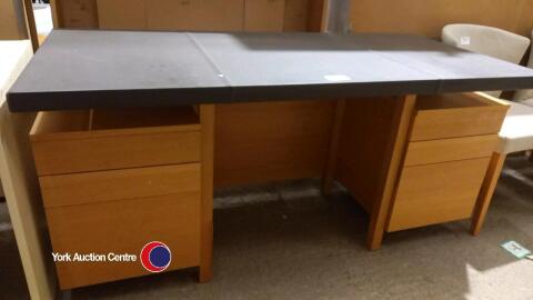 Habitat pedestal desk with 6 drawers