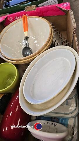 Box of kitchenware