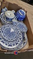 4 x boxes of pottery - 5
