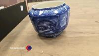 4 x boxes of pottery - 8