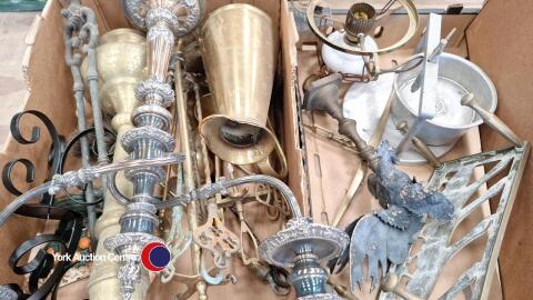 2 x boxes of brassware and other decorative items