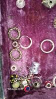 Trinket box with various rings - 4