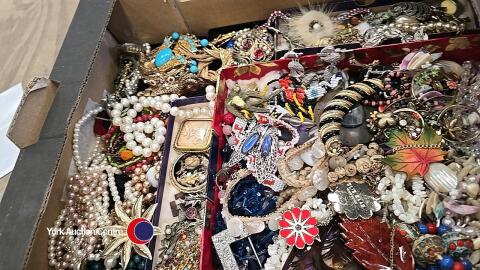 Quantity of vintage costume jewellery including designer and signed