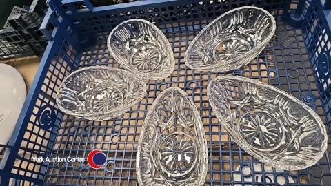6 x cut glass avocado dishes
