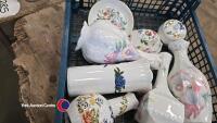 Tray of Aynsley china - 4