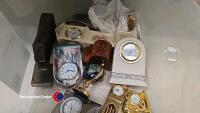 Selection of miniature clocks - 3