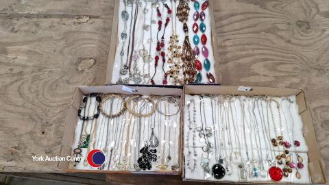 3 x trays of jewellery