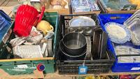 Box of miscellaneous kitchen items - 7