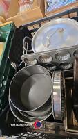 Box of miscellaneous kitchen items - 9