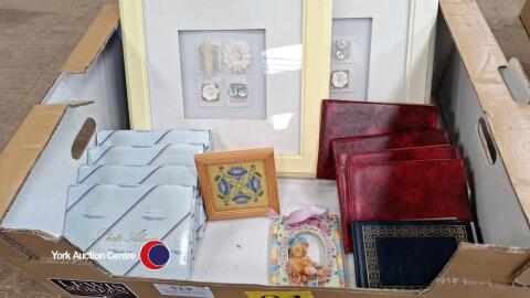 Selection of pictures , picture frames & photo albums