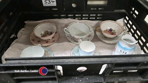5 x mixed china cups & saucers and a milk jug