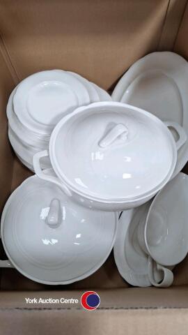 22 piece Royal Albert bone china Horizons Profile 1986 white dinner service