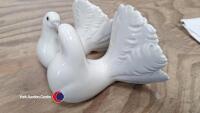 2 x Turtle Doves plus a white Lladro - 2
