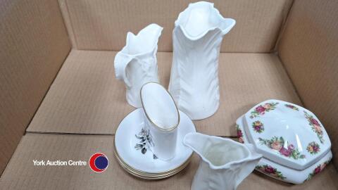 Royal Worcester pottery inc 2 dishes, 3 x jugs and cigarette pot and dish