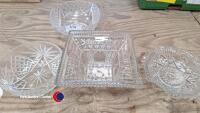 5 x glass ornaments