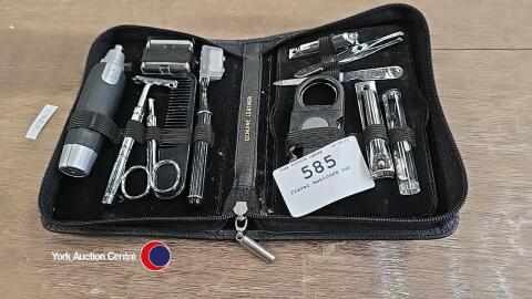 Travel manicure set