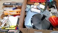 2 x assorted car boot items