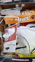 2 x assorted car boot items - 2