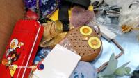 2 x assorted car boot items - 4
