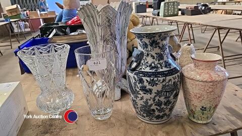 Box of vases