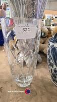 Box of vases - 4
