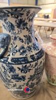 Box of vases - 6