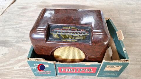 Vintage Bush radio
