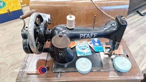 Pfaff hand sewing machine