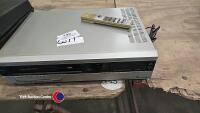 Vintage Mitsubishi VHS recorder with remote (original) - 2